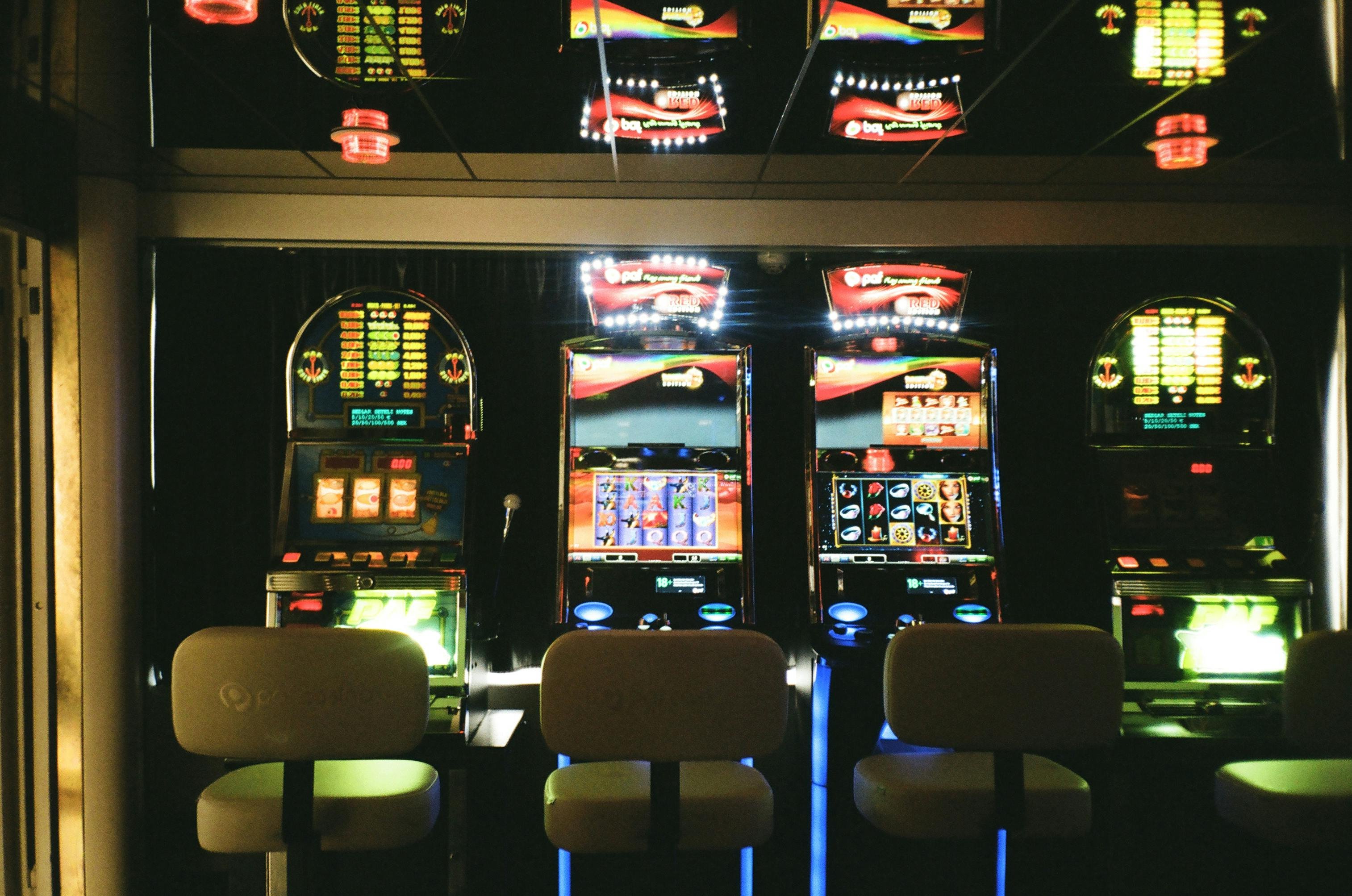 7yyy Crash Arcade